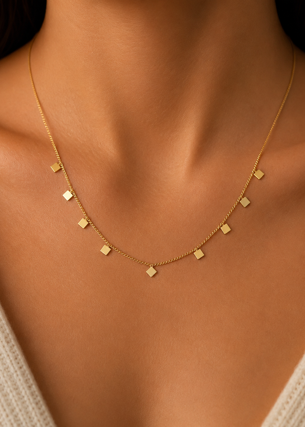 Bae anti tarnished pendant