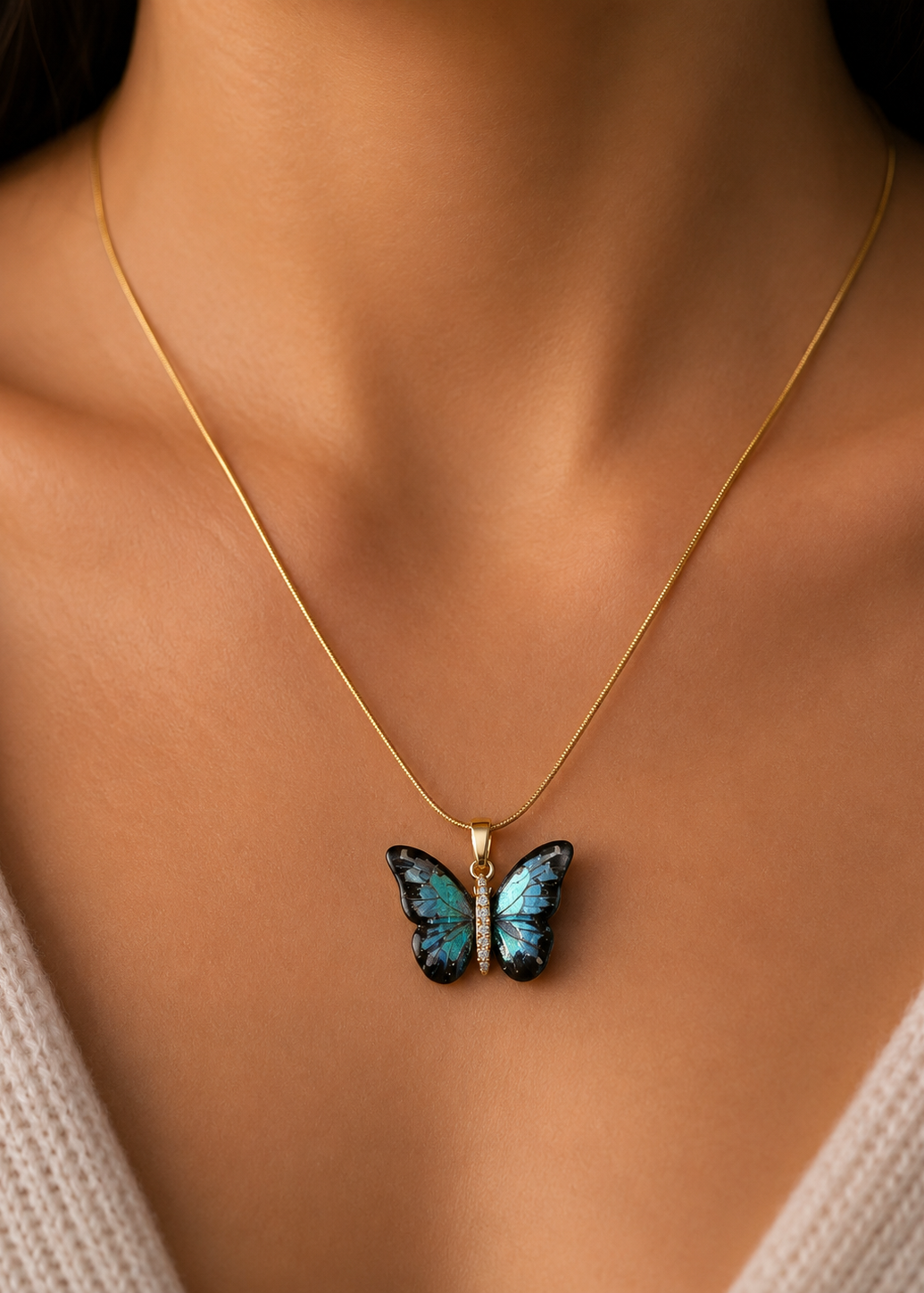 Titli anti tarnished pendant